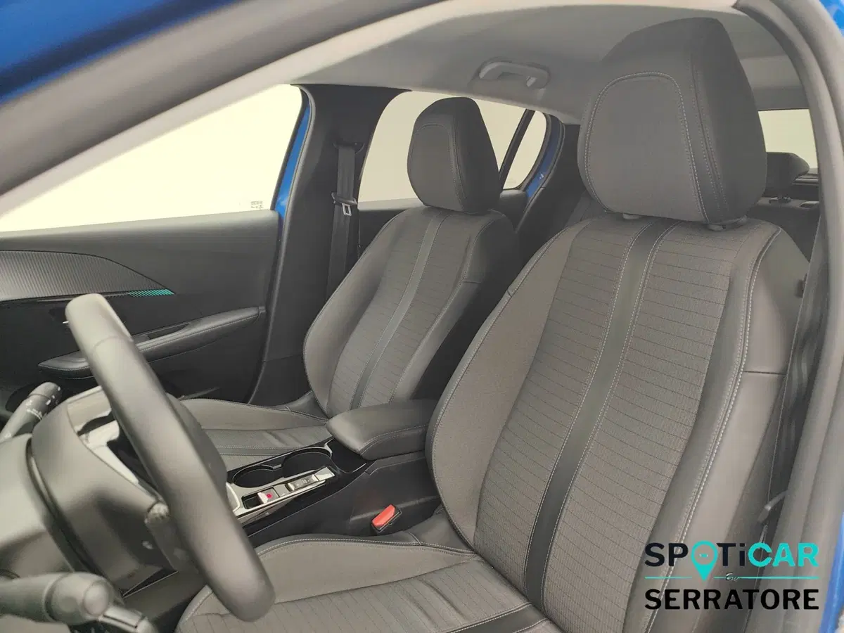 Peugeot 208 usata a Como (12)