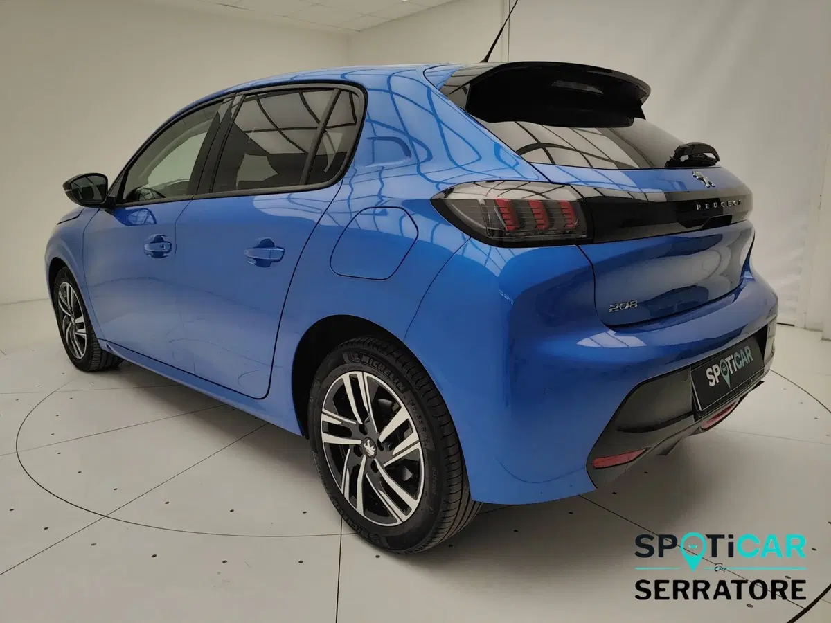 Peugeot 208 usata a Como (4)