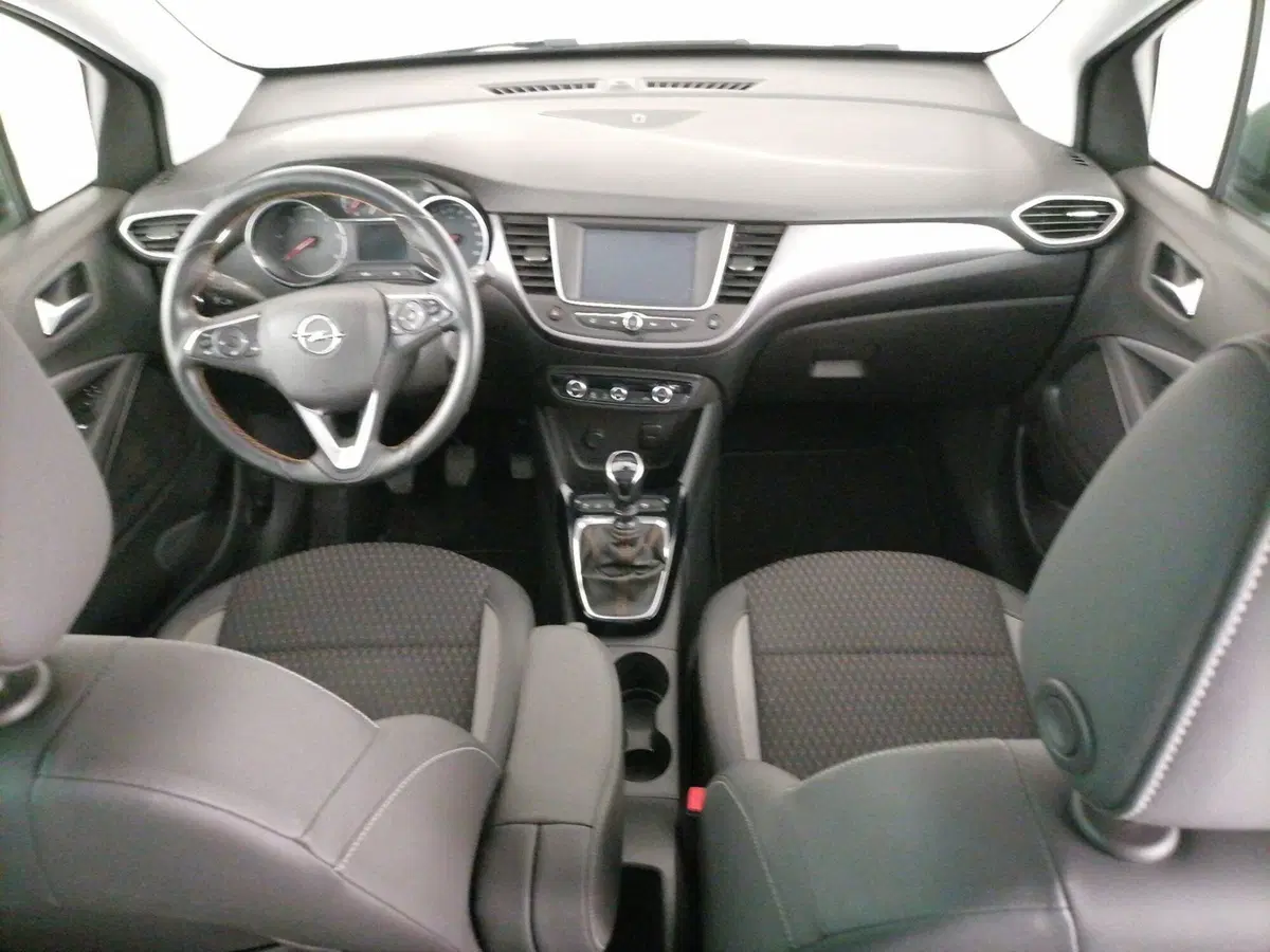 Opel Crossland X usata a Roma (9)