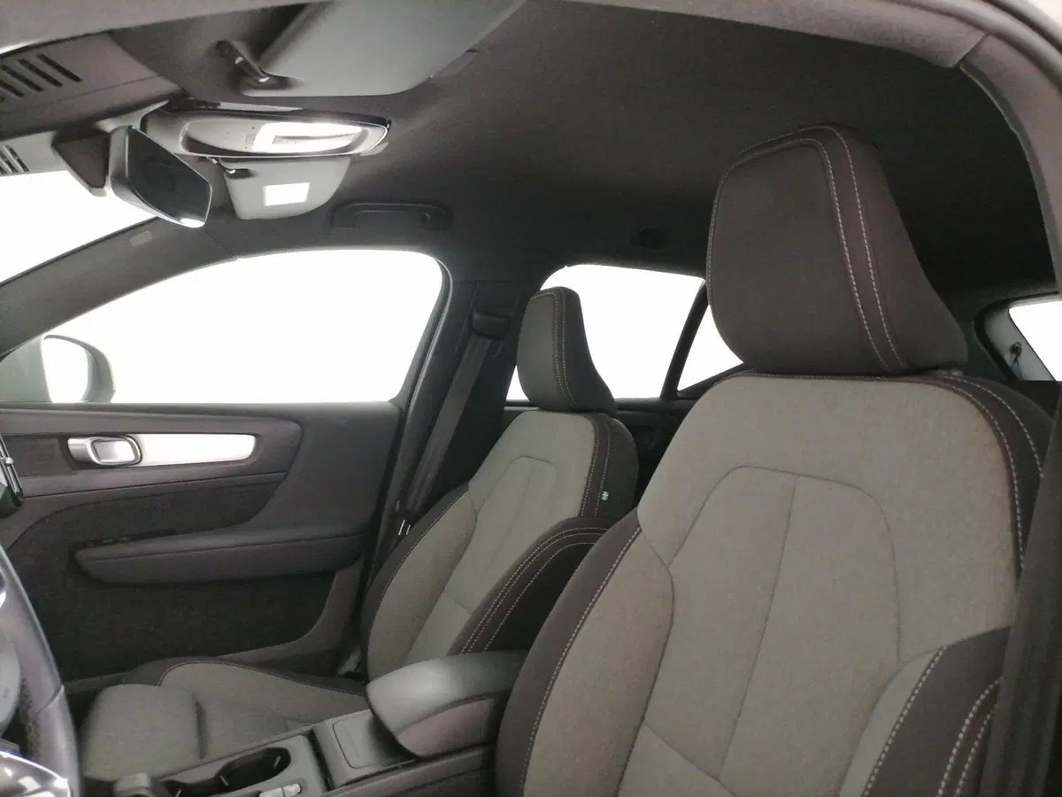 Volvo XC40 usata a Roma (13)