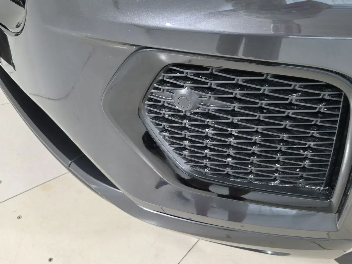 Jaguar E-Pace usata a Torino (20)