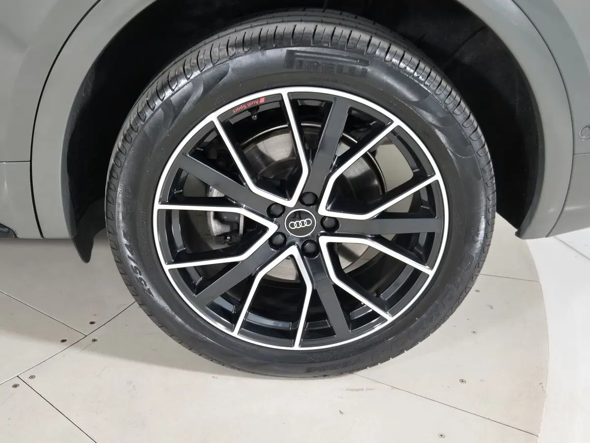 Audi Q5 Sportback usata a Torino (14)