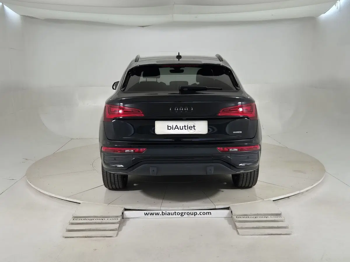 Audi Q5 Sportback usata a Torino (3)