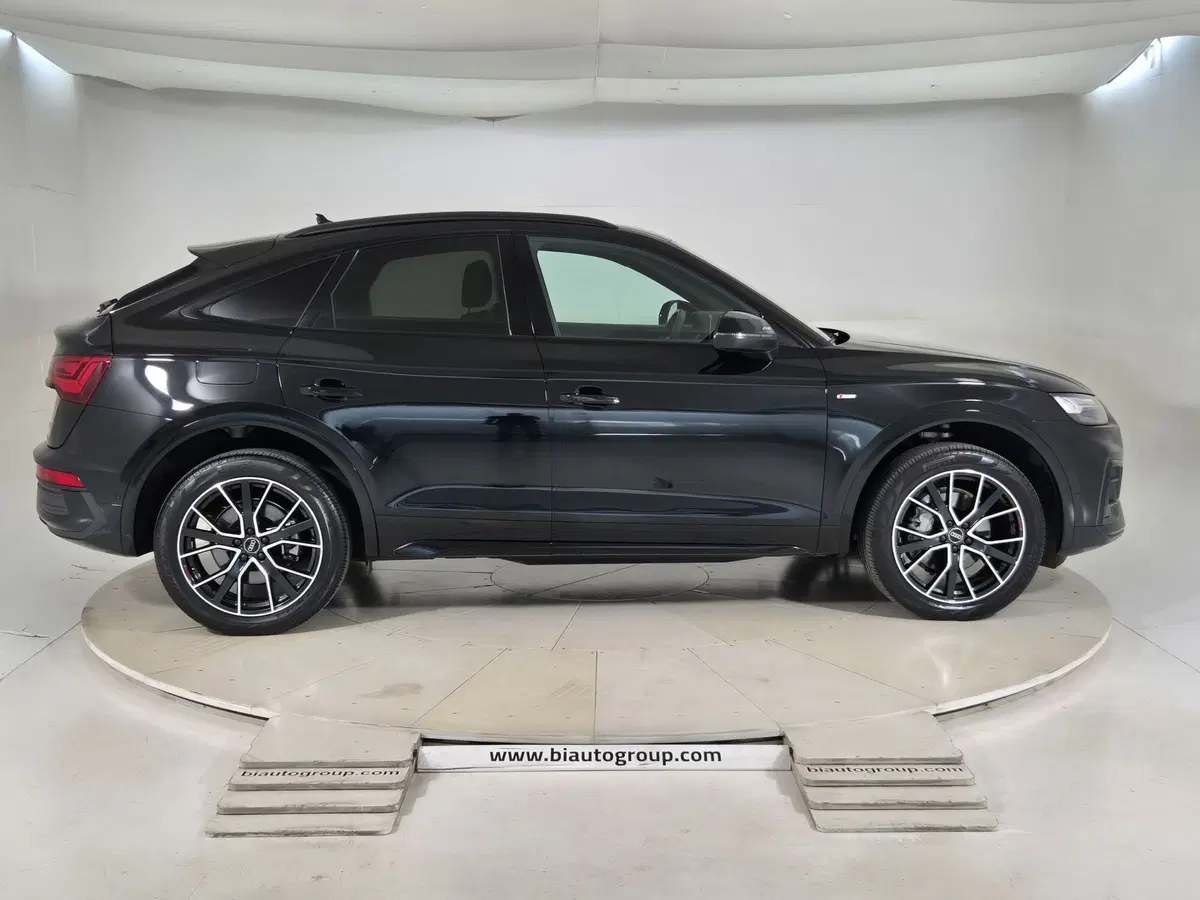 Audi Q5 Sportback usata a Torino (5)