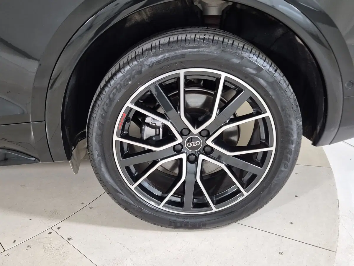 Audi Q5 Sportback usata a Torino (14)