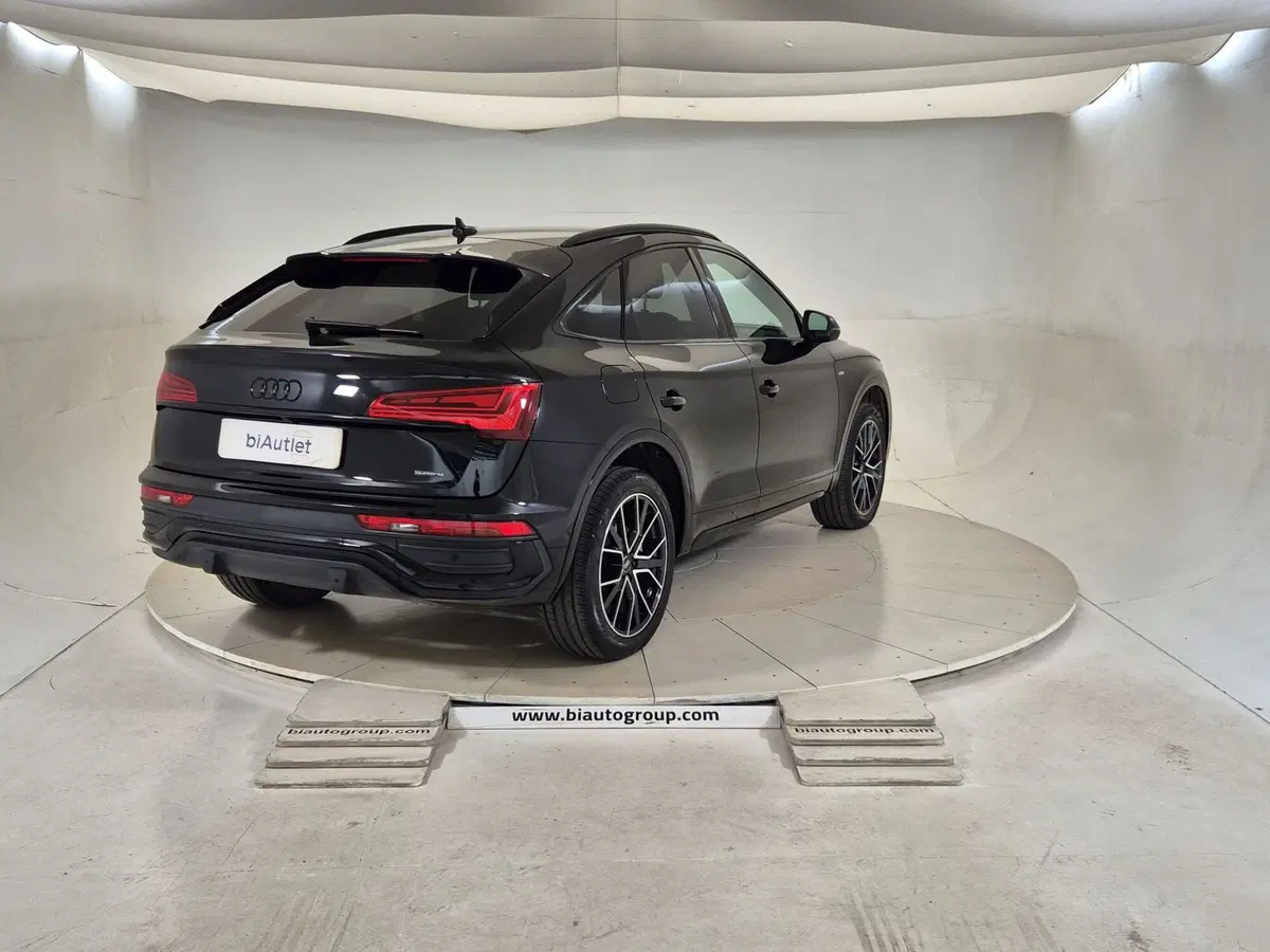 Audi Q5 Sportback usata a Torino (4)