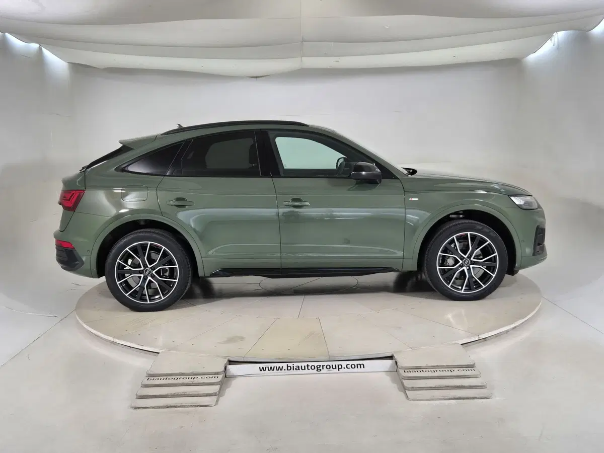 Audi Q5 Sportback usata a Torino (5)