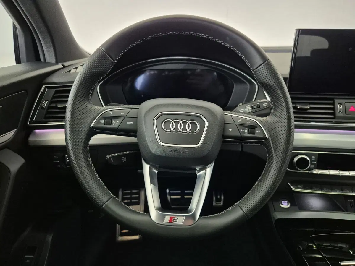 Audi Q5 Sportback usata a Torino (9)