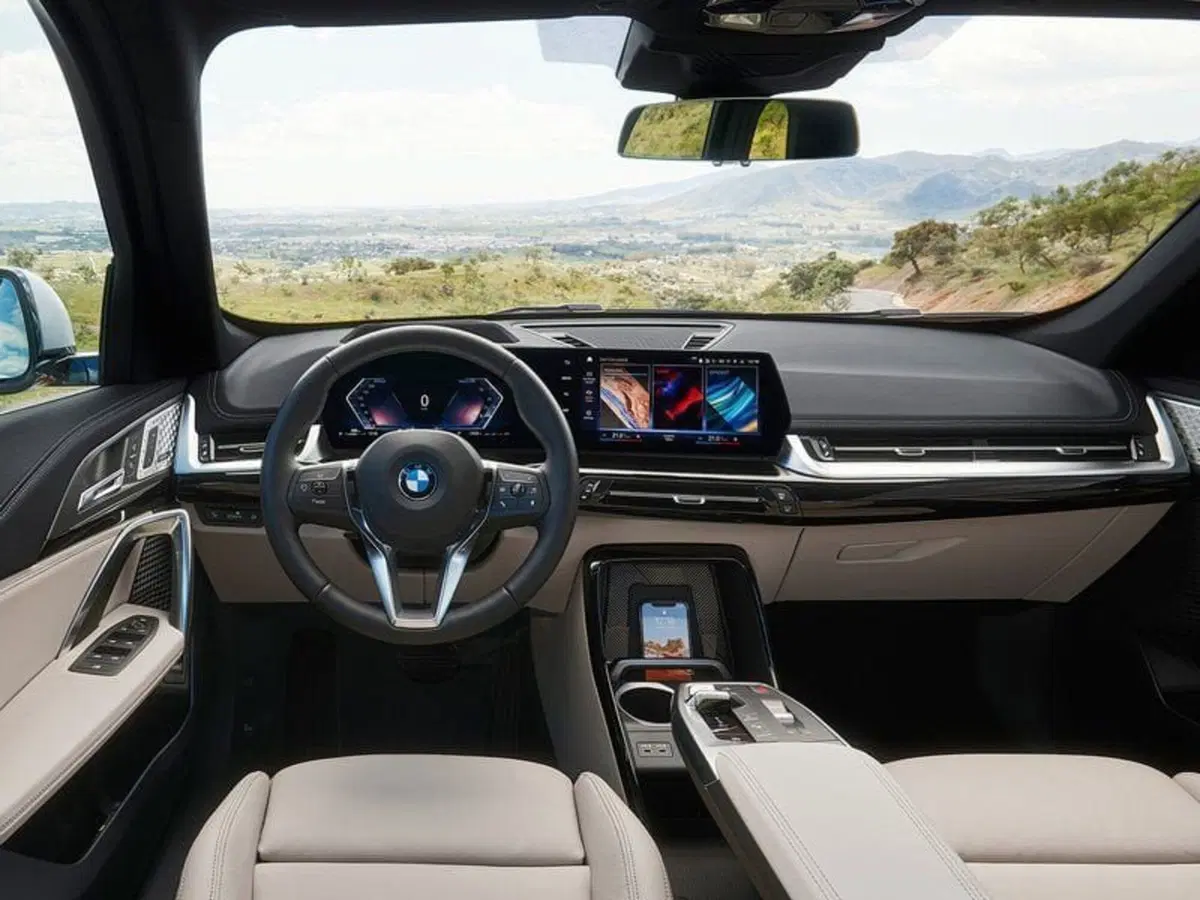 BMW X1 nuova a Torino (7)