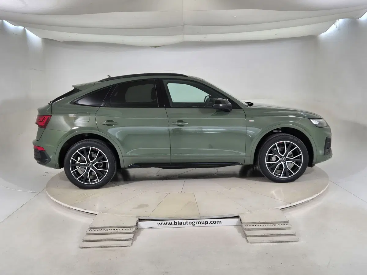 Audi Q5 Sportback usata a Torino (5)