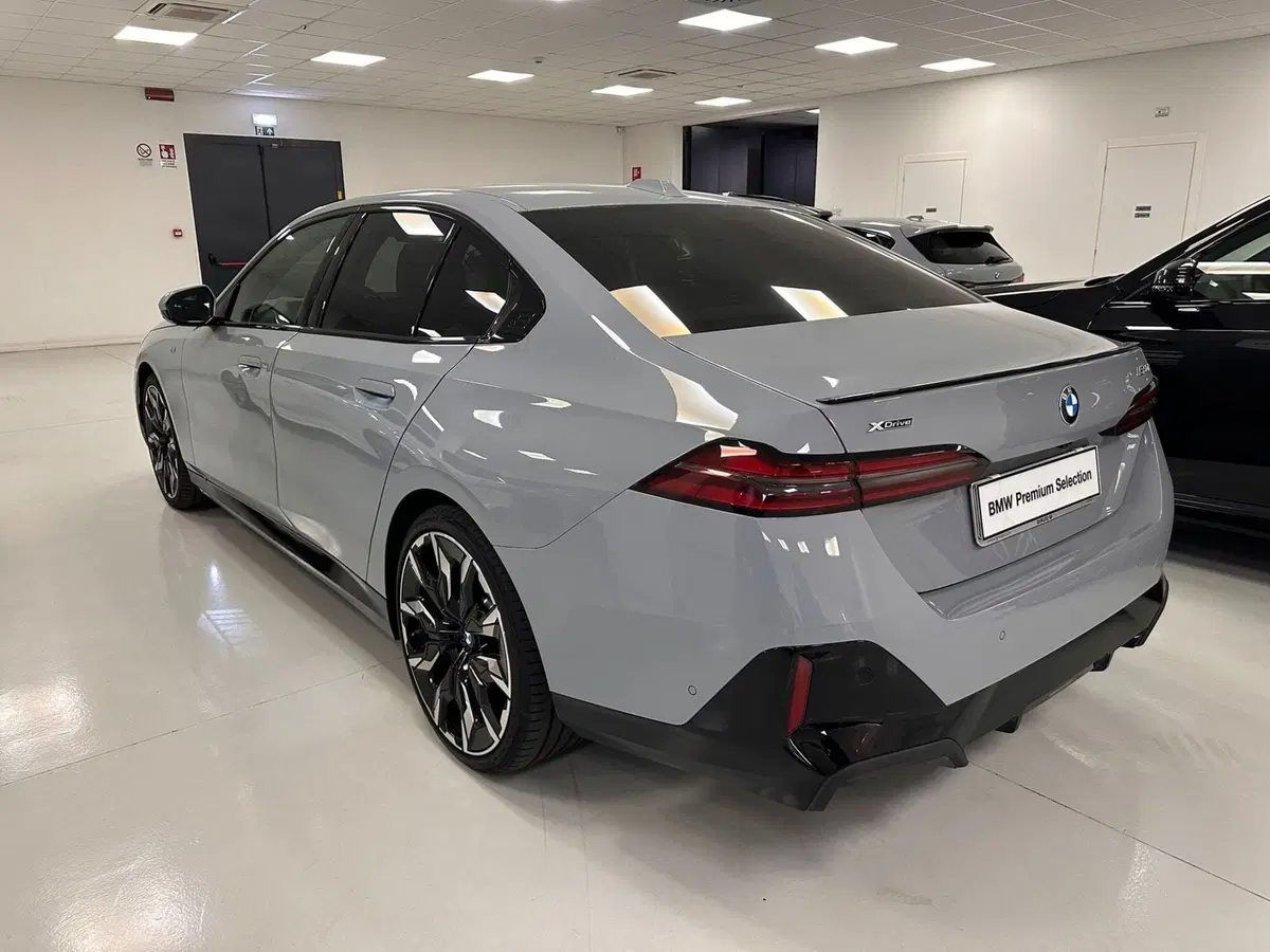 BMW Serie 5 usata a Torino (5)