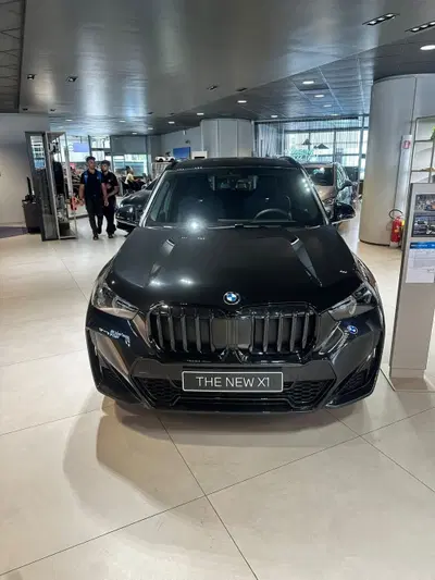 BMW X1 xdrive23d mhev 48V auto nuova a Torino