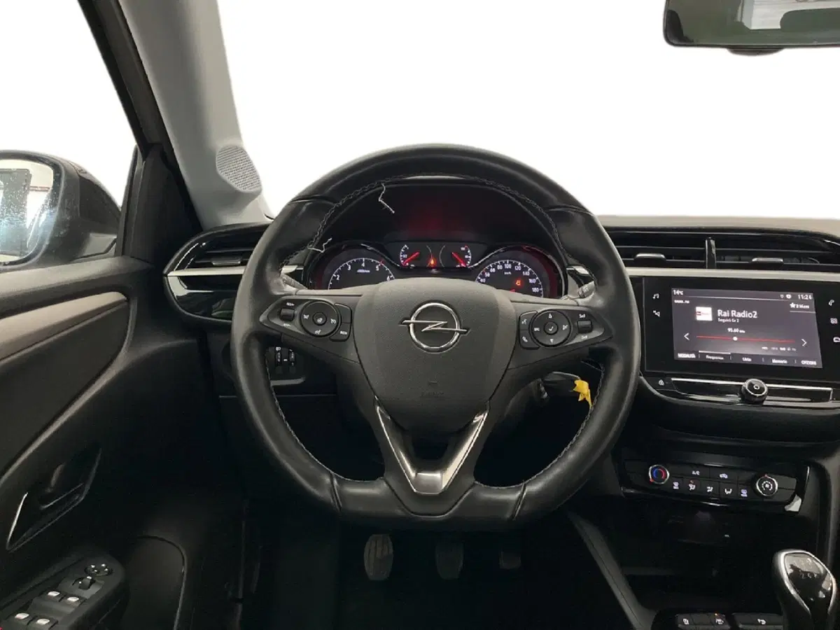 Opel Corsa usata a Torino (12)