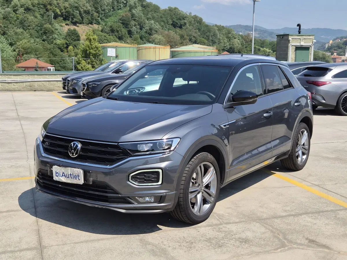 Volkswagen T-Roc usata 