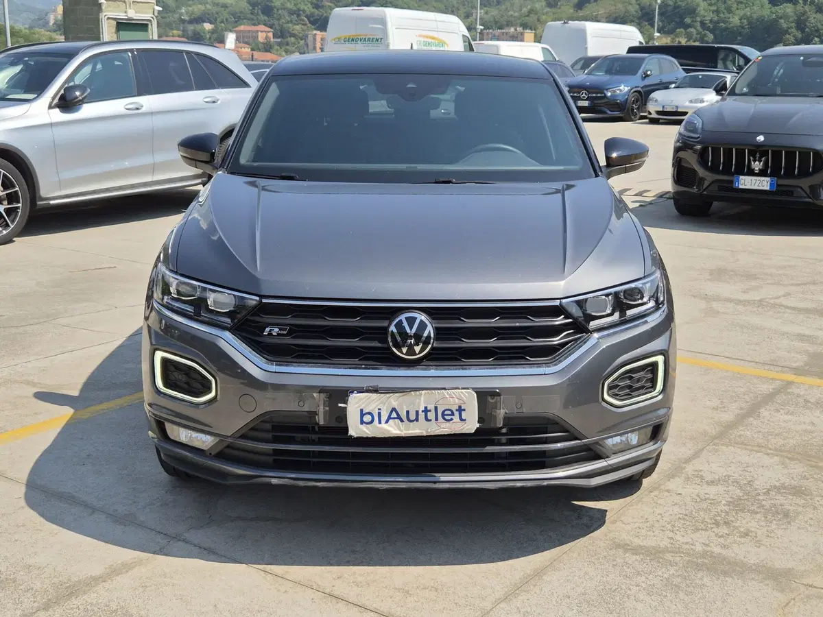 Volkswagen T-Roc usata  (2)