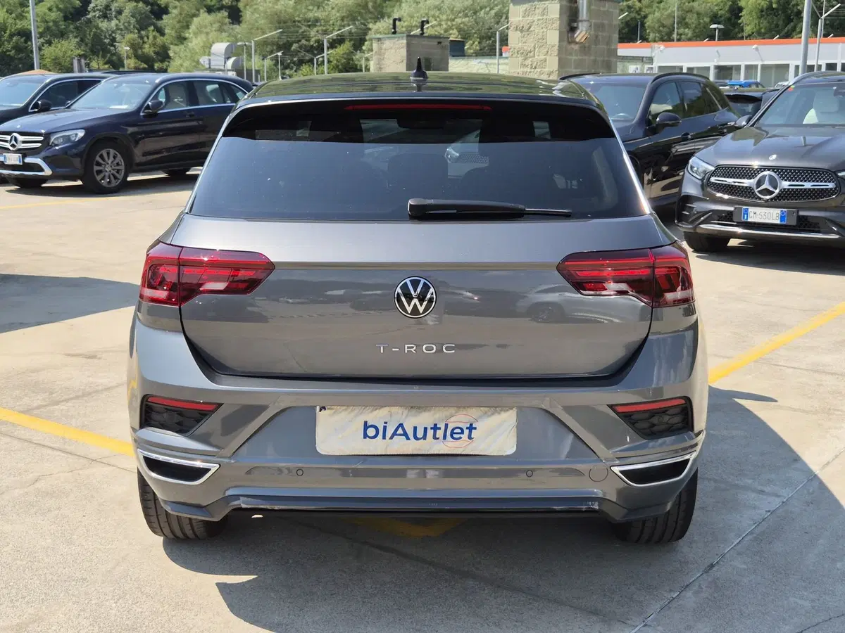 Volkswagen T-Roc usata  (3)