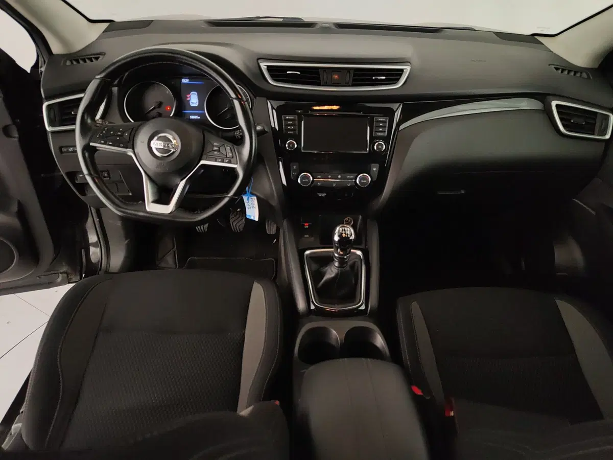 Nissan Qashqai usata a Caserta (16)