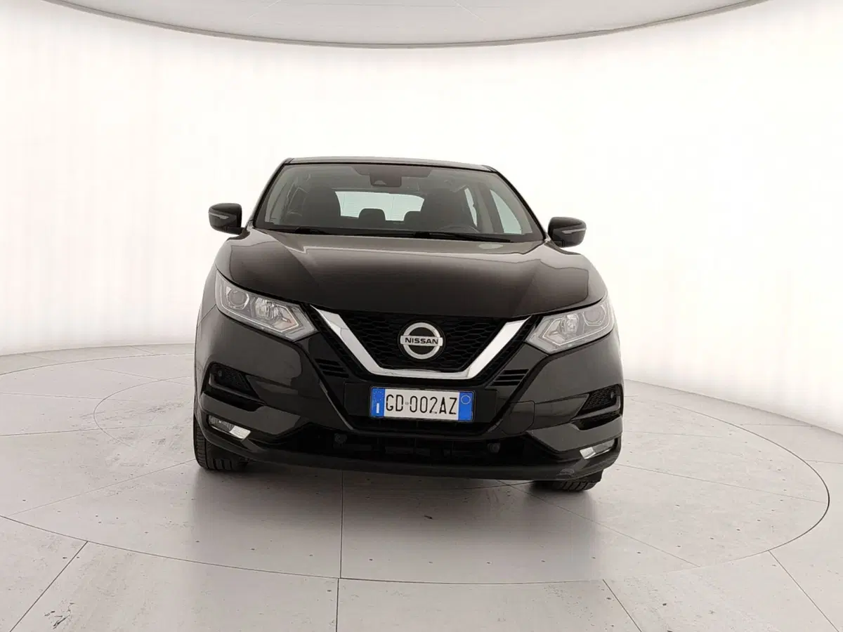 Nissan Qashqai usata a Caserta (2)