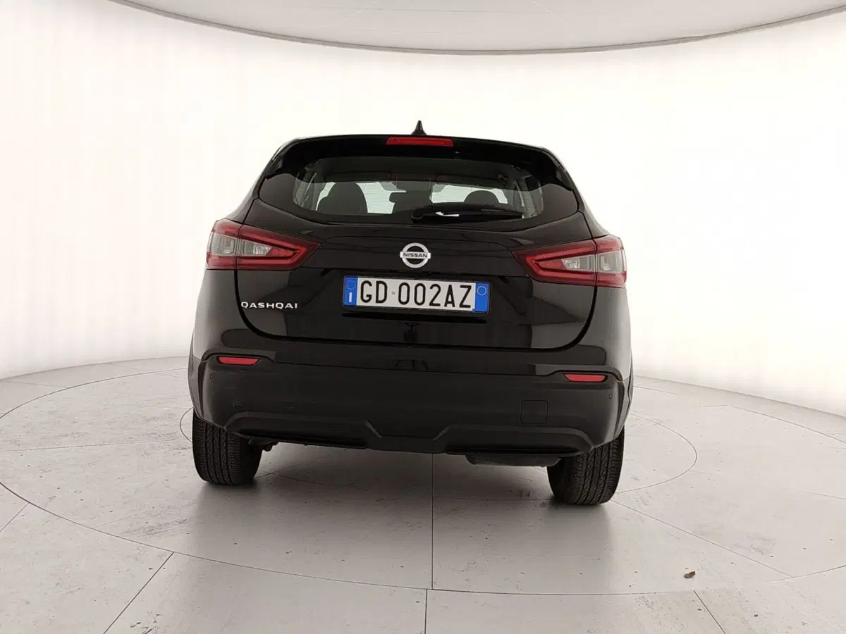 Nissan Qashqai usata a Caserta (5)