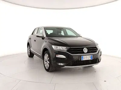 Volkswagen T-Roc 1.5 tsi Style dsg del 2020 usata a Caserta