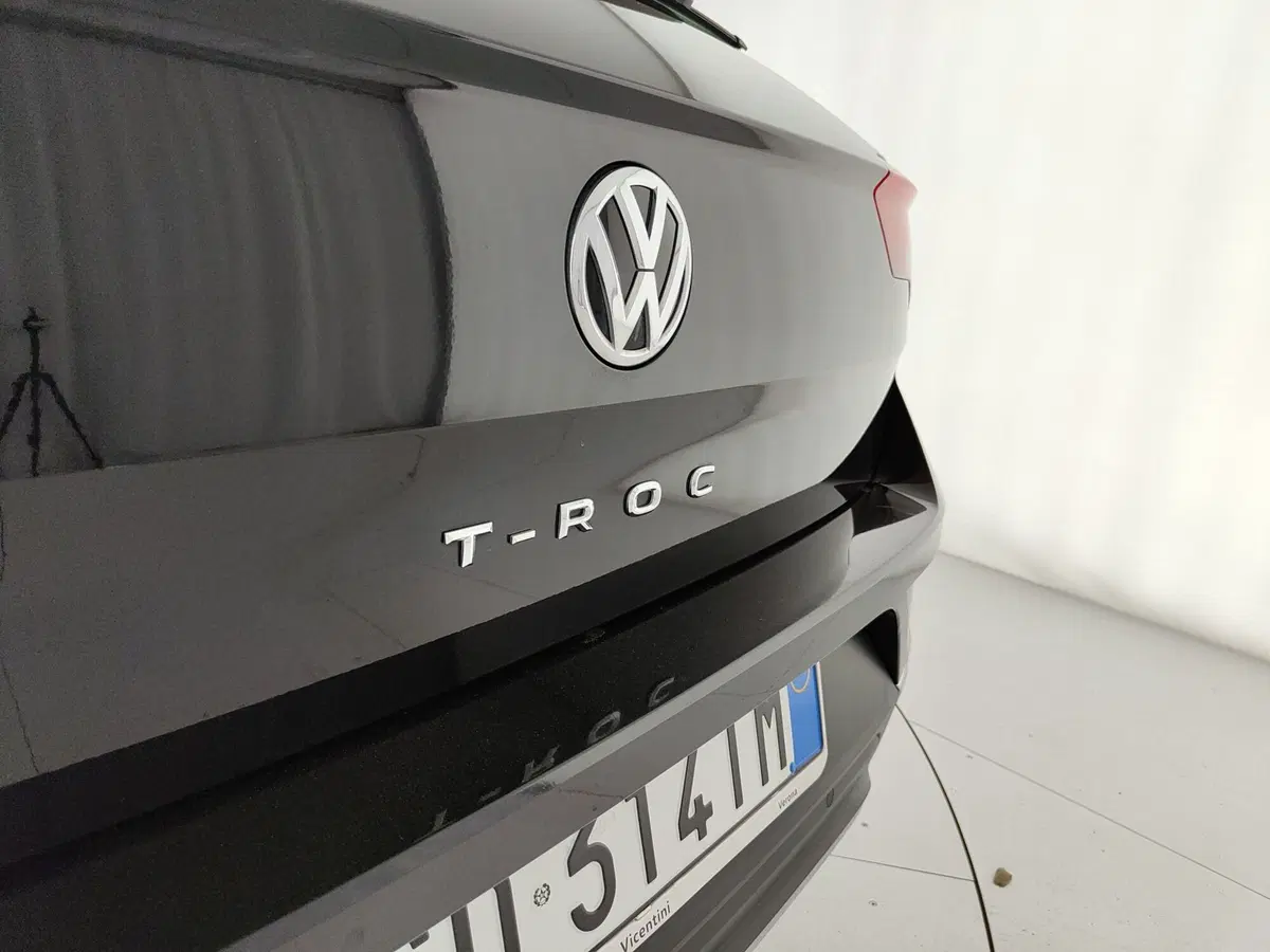 Volkswagen T-Roc usata a Caserta (10)