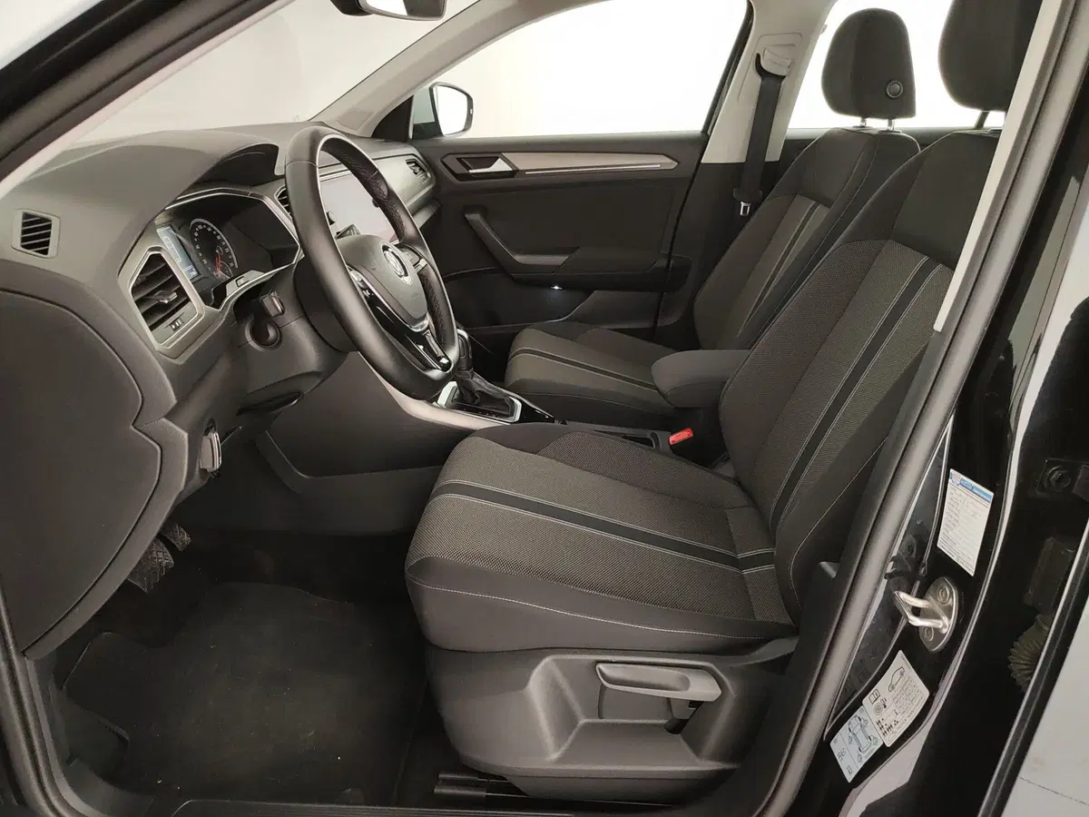 Volkswagen T-Roc usata a Caserta (16)