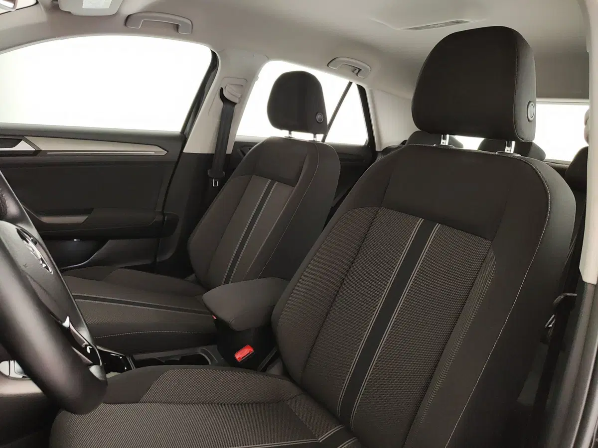 Volkswagen T-Roc usata a Caserta (17)