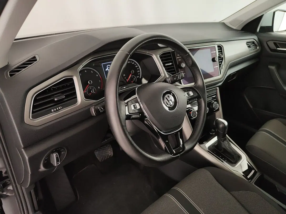 Volkswagen T-Roc usata a Caserta (20)