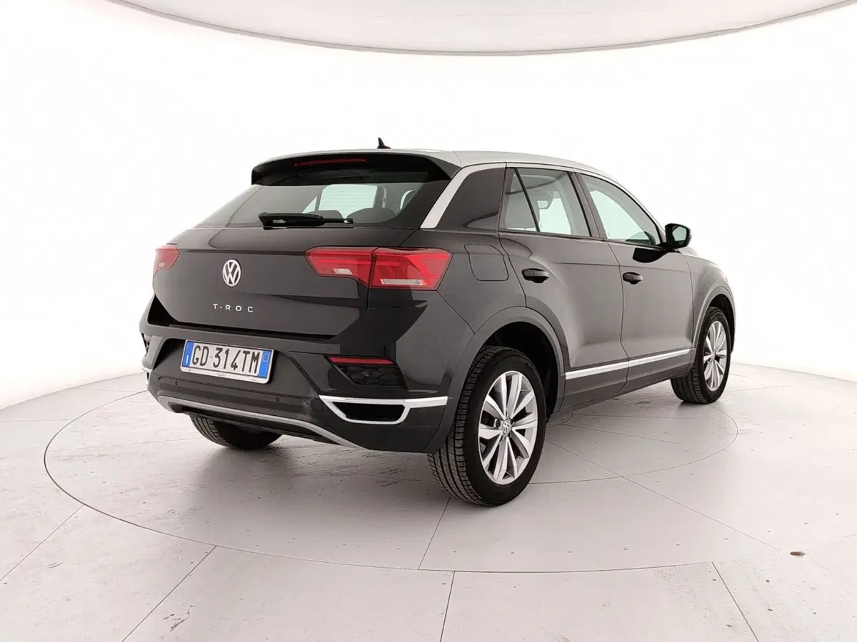 Volkswagen T-Roc usata a Caserta (6)