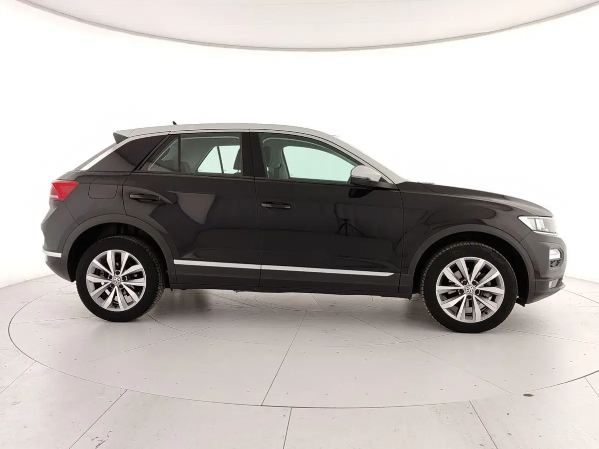 Volkswagen T-Roc usata a Caserta (7)