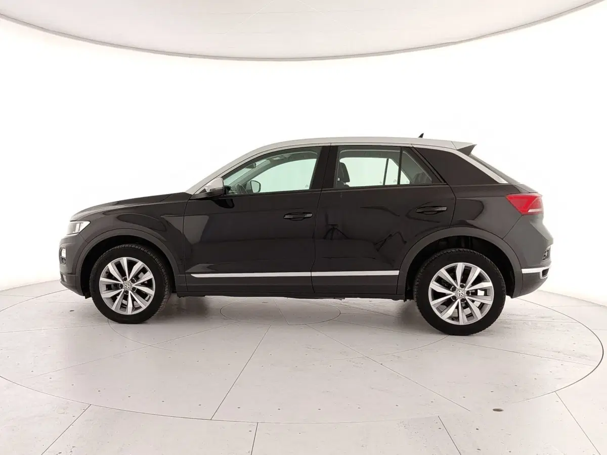 Volkswagen T-Roc usata a Caserta (8)