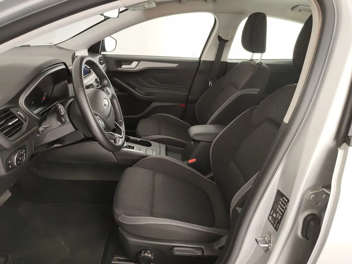 Ford Focus usata a Caserta (16)