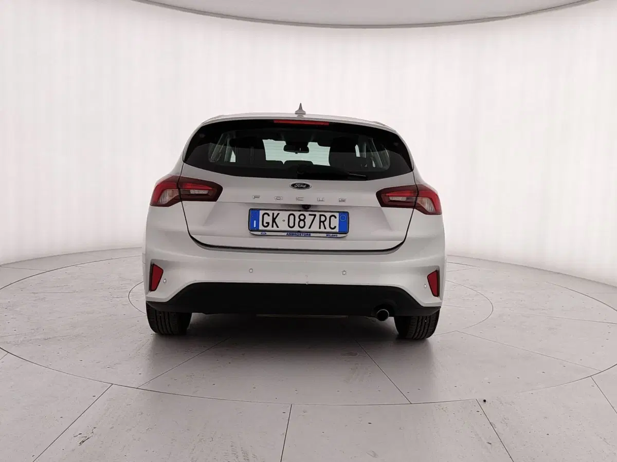 Ford Focus usata a Caserta (5)