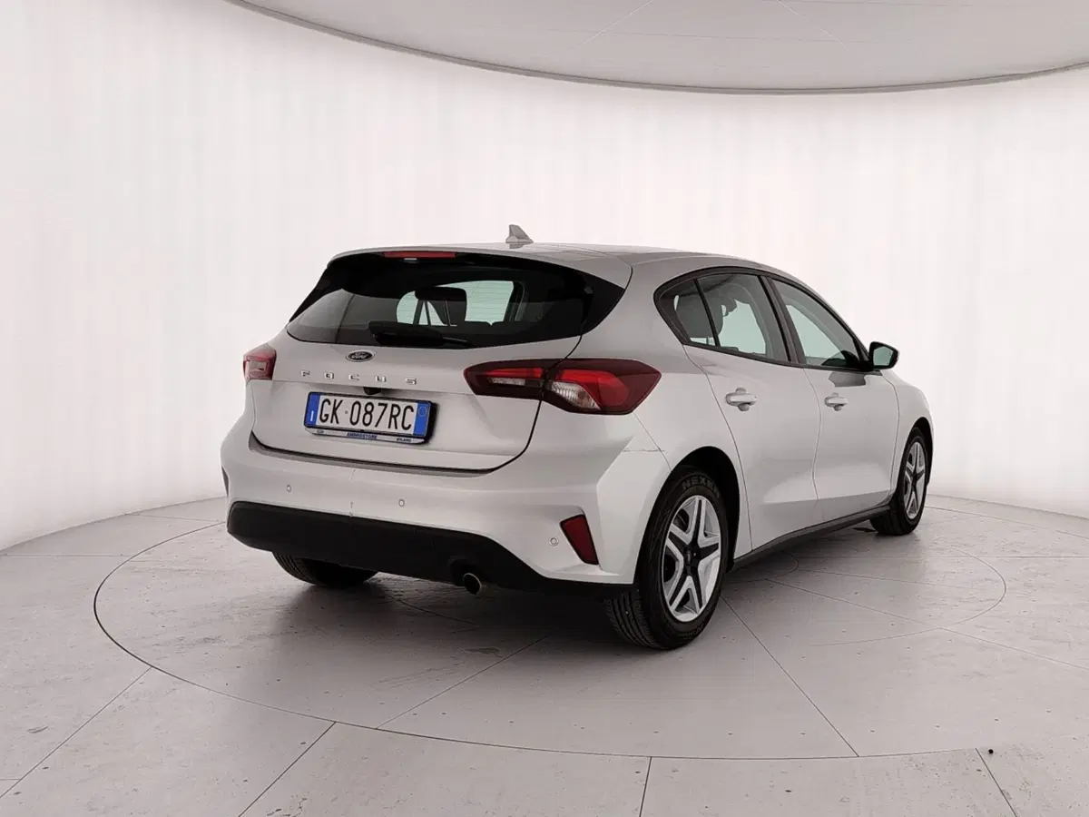 Ford Focus usata a Caserta (6)