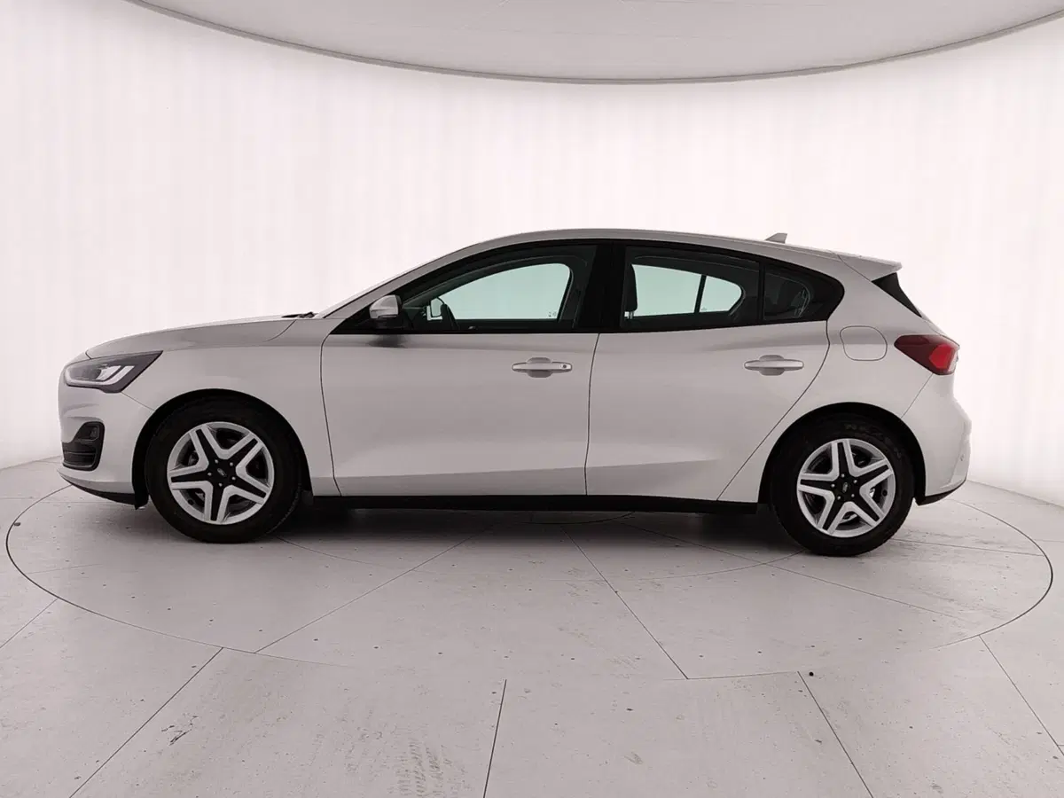 Ford Focus usata a Caserta (8)