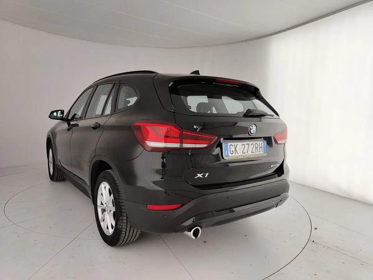 BMW X1 usata a Caserta (9)
