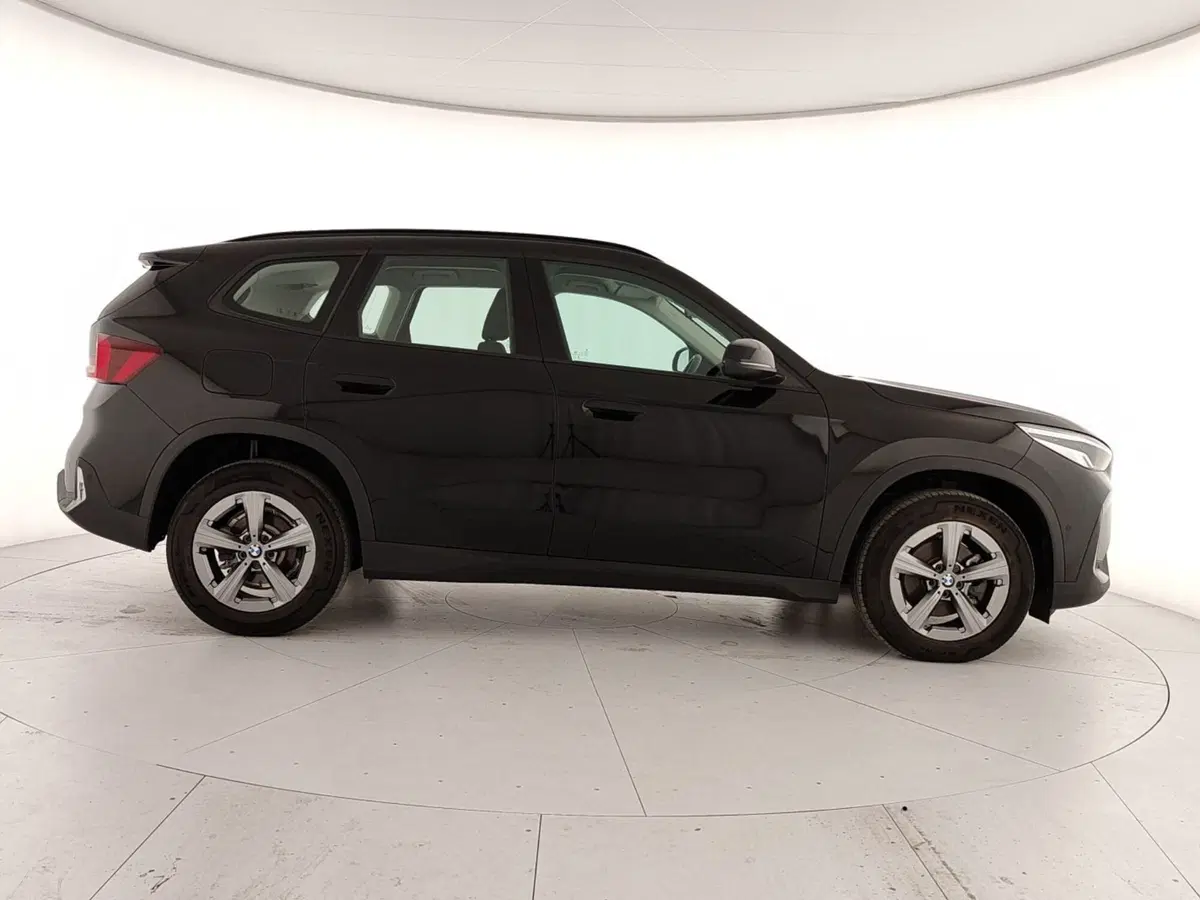 BMW X1 nuova a Caserta (7)