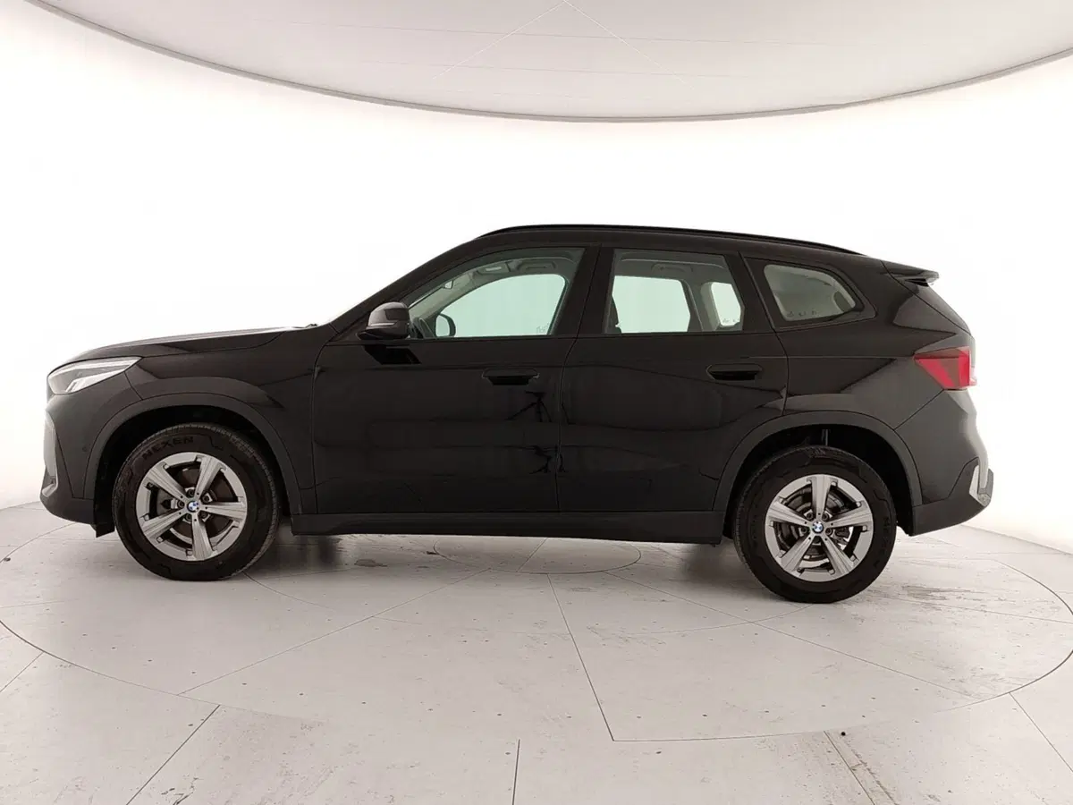 BMW X1 nuova a Caserta (8)