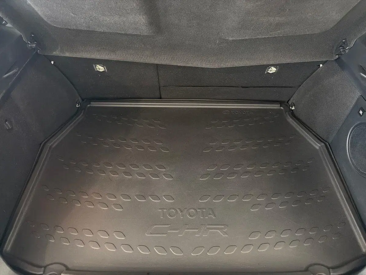 Toyota Toyota C-HR usata a Siracusa (6)
