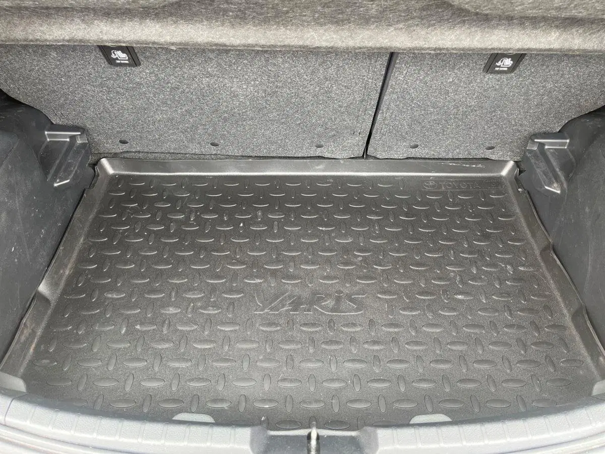 Toyota Yaris usata a Ragusa (6)