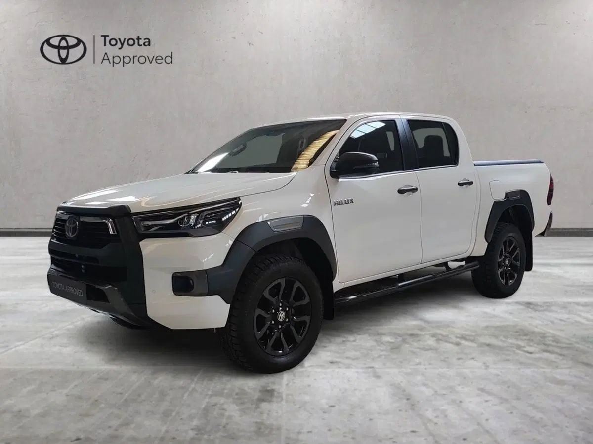 Toyota Hilux usata a Milano
