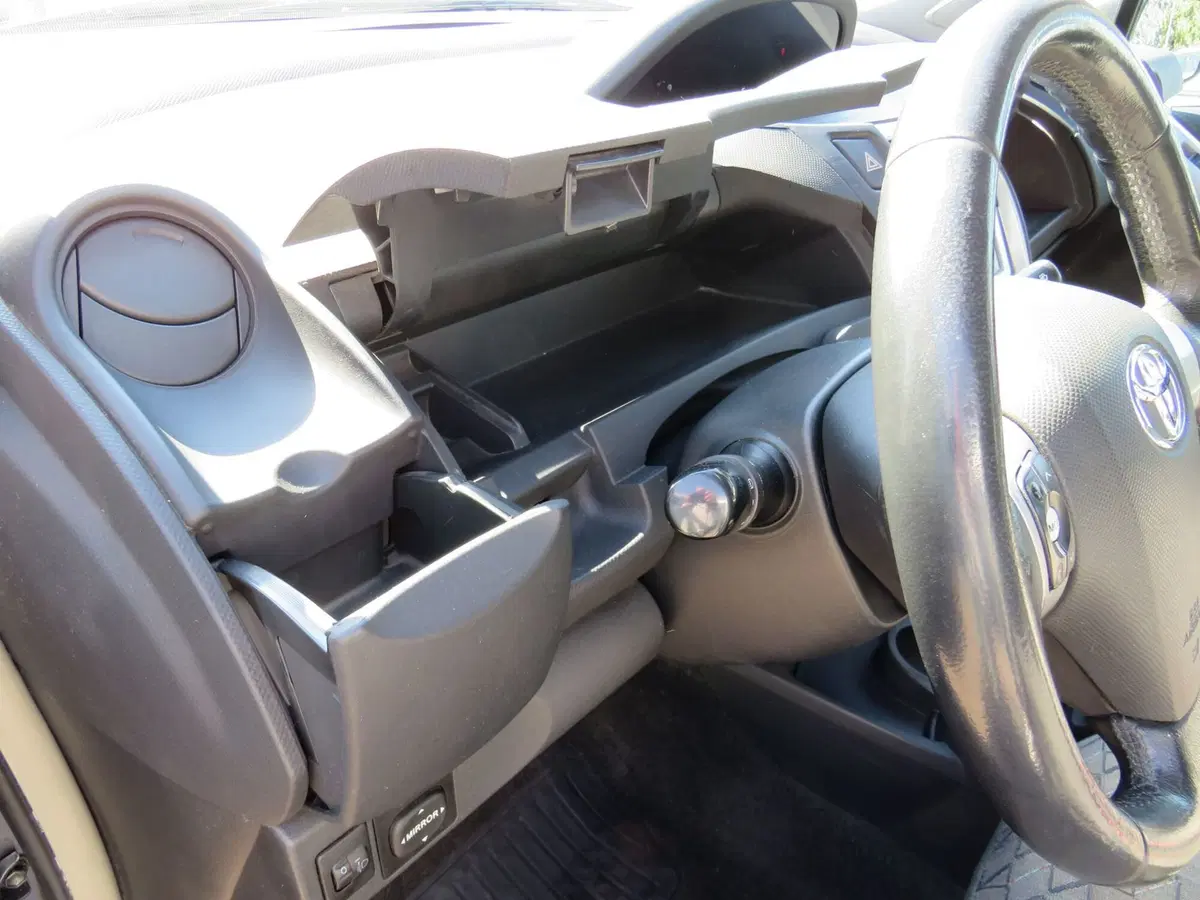 Toyota Yaris usata a Monza e Brianza (16)
