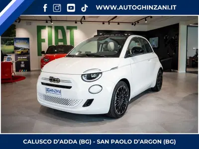 Fiat 500 Cabrio 1.0 hybrid Icon nuova a San Paolo d'Argon