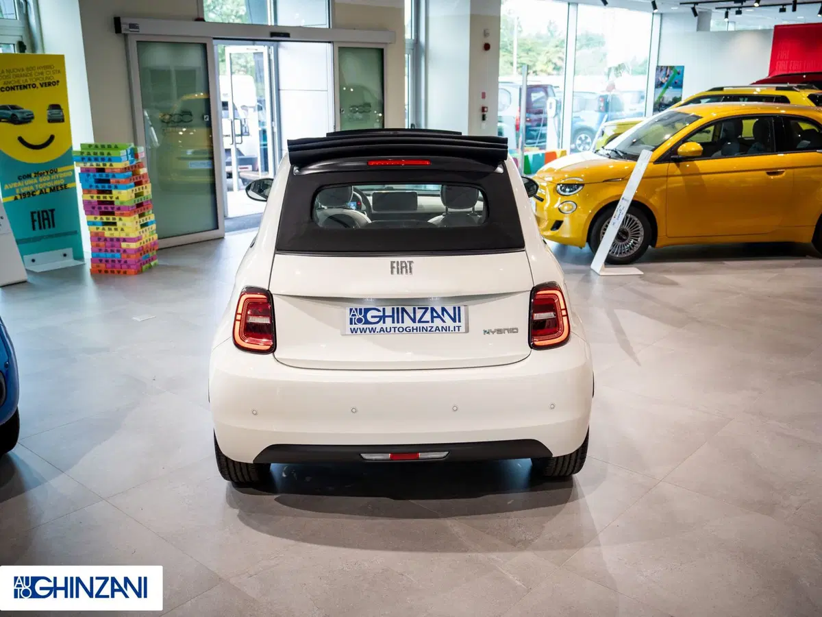 Fiat 500 Cabrio nuova a Bergamo (6)