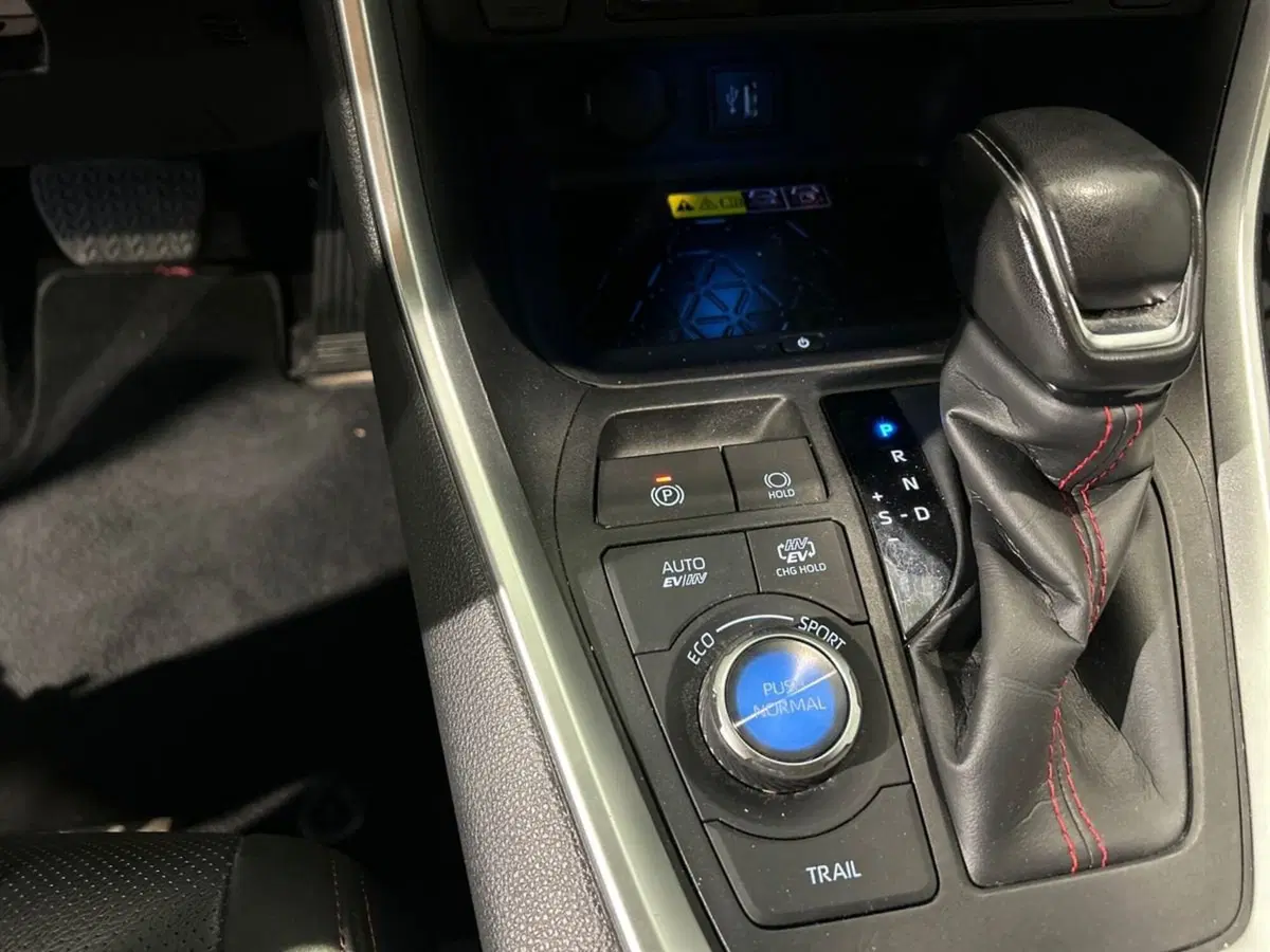 Toyota Rav4 usata a Milano (14)