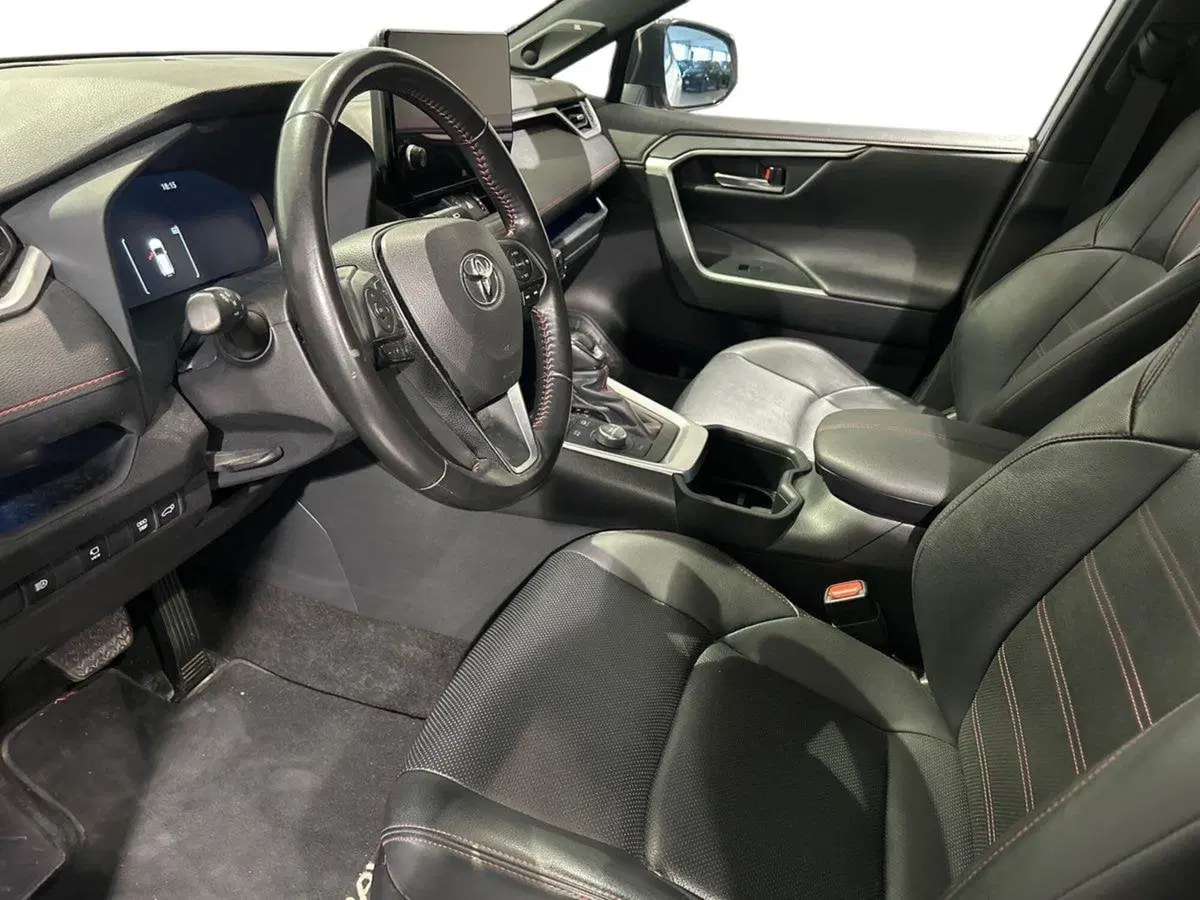 Toyota Rav4 usata a Milano (8)