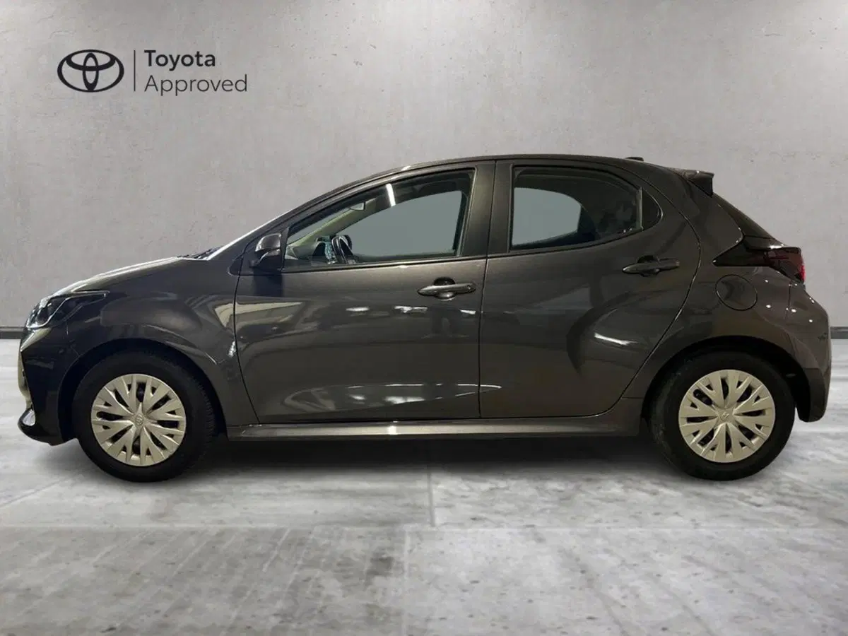 Toyota Yaris usata a Milano (4)