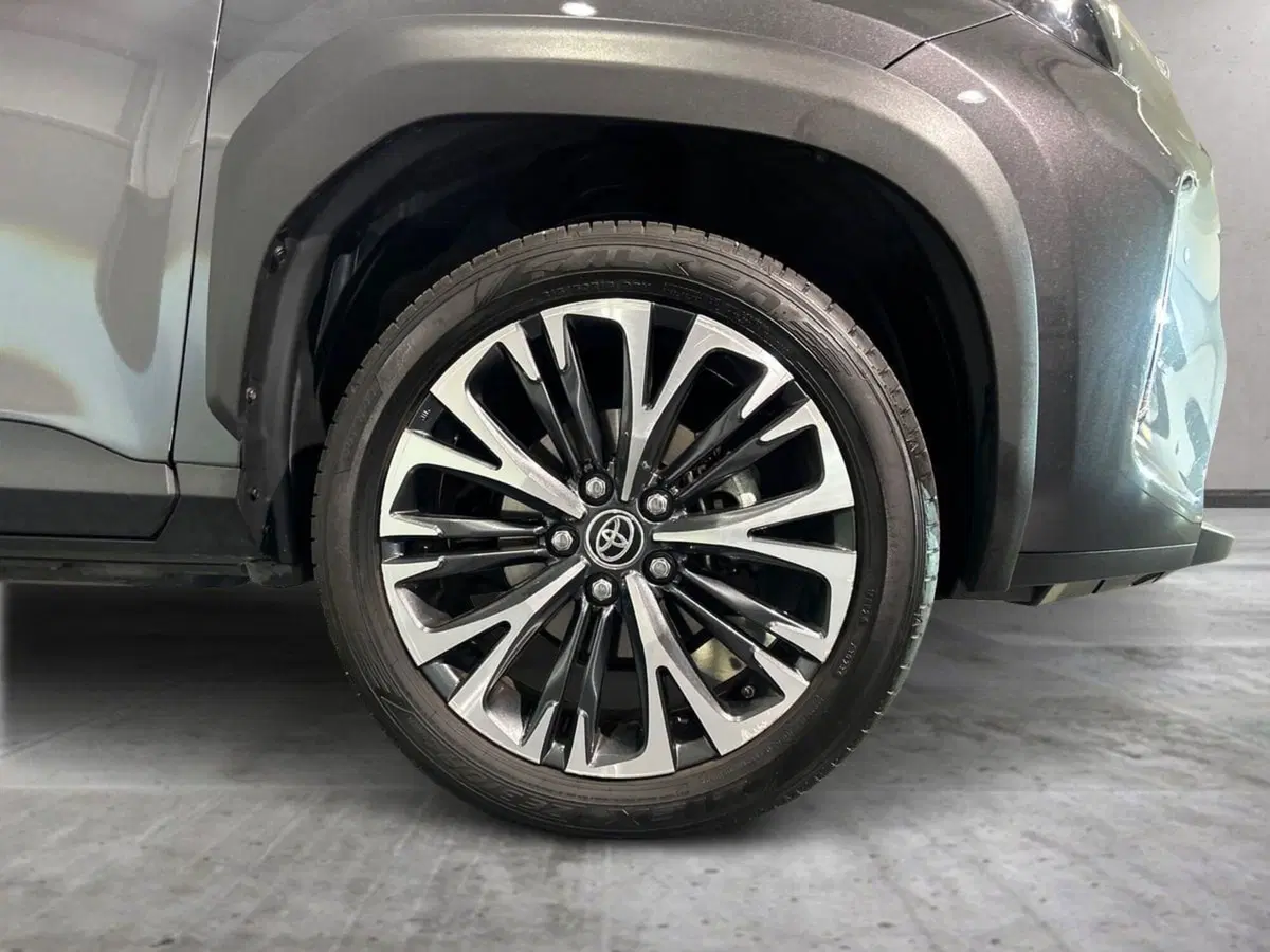 Toyota Yaris Cross usata a Milano (13)
