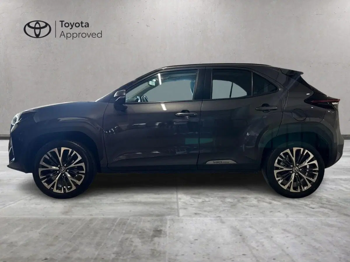 Toyota Yaris Cross usata a Milano (4)
