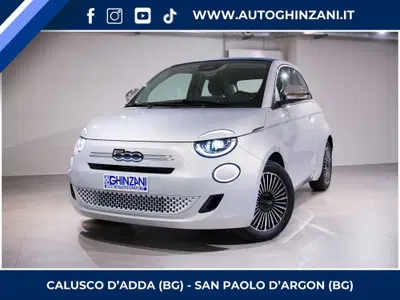 Fiat 500 Cabrio 1.0 hybrid Dolcevita nuova a Calusco d'Adda